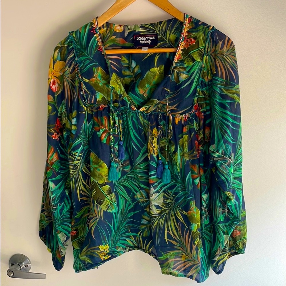 Johnny Was Women's Tropical Print Top - Green Sz Small.